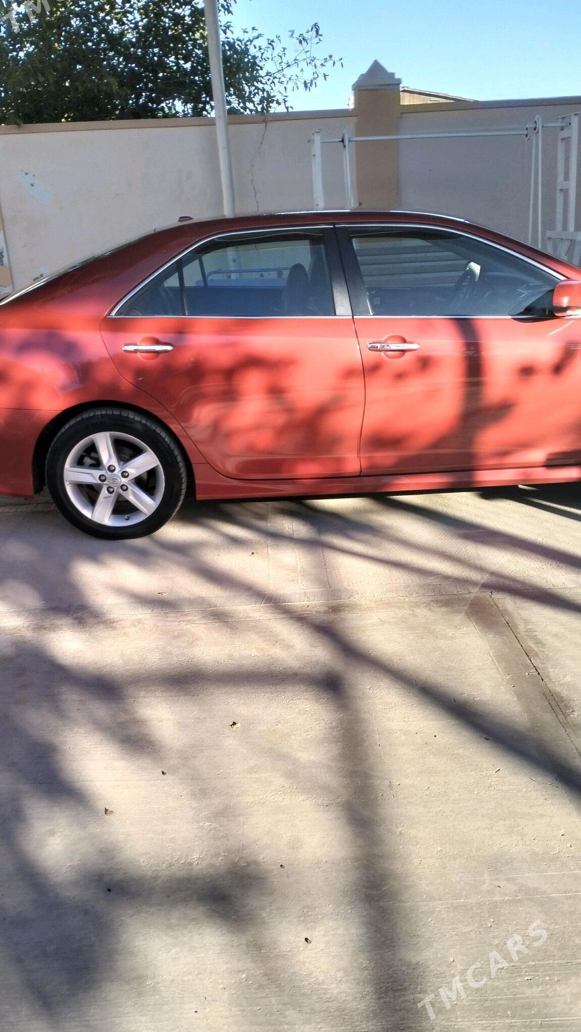 Toyota Camry 2011 - 200 000 TMT - Balkanabat - img 4