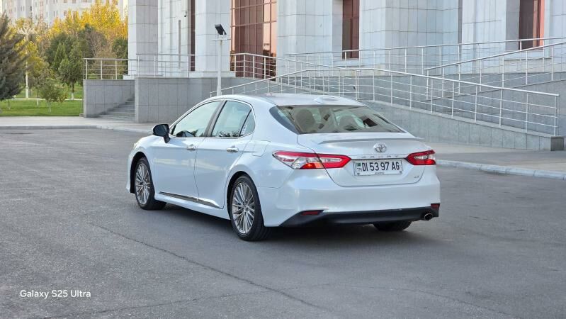 Toyota Camry 2020 - 240 000 TMT - Ашхабад - img 4