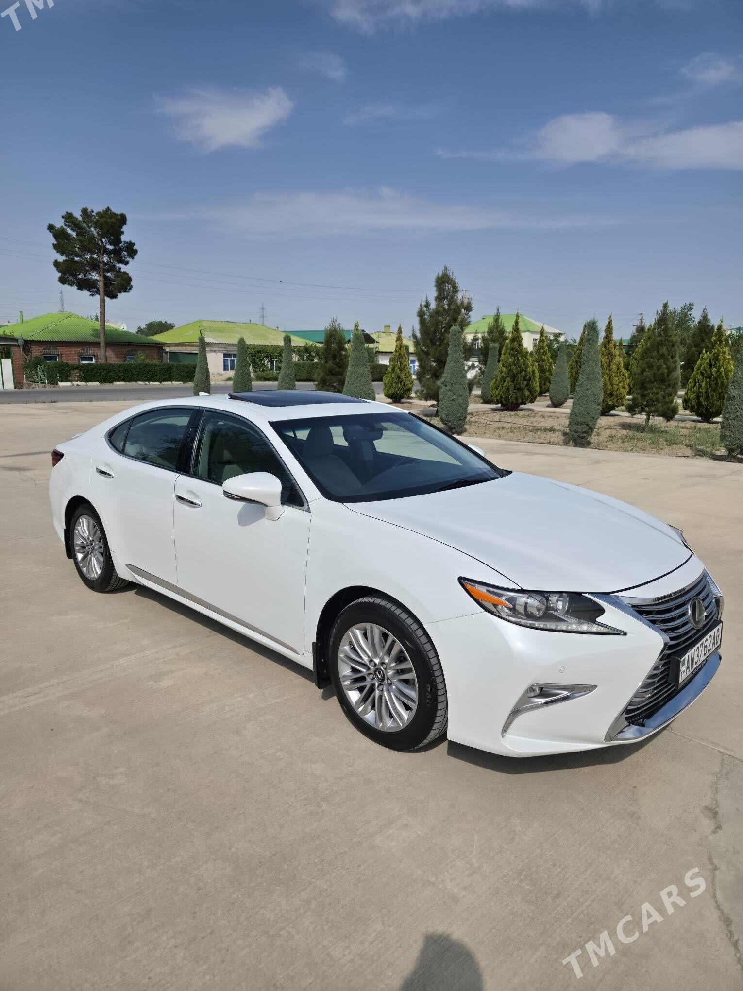 Lexus ES 350 2016 - 390 000 TMT - Бузмеин ГРЭС - img 1