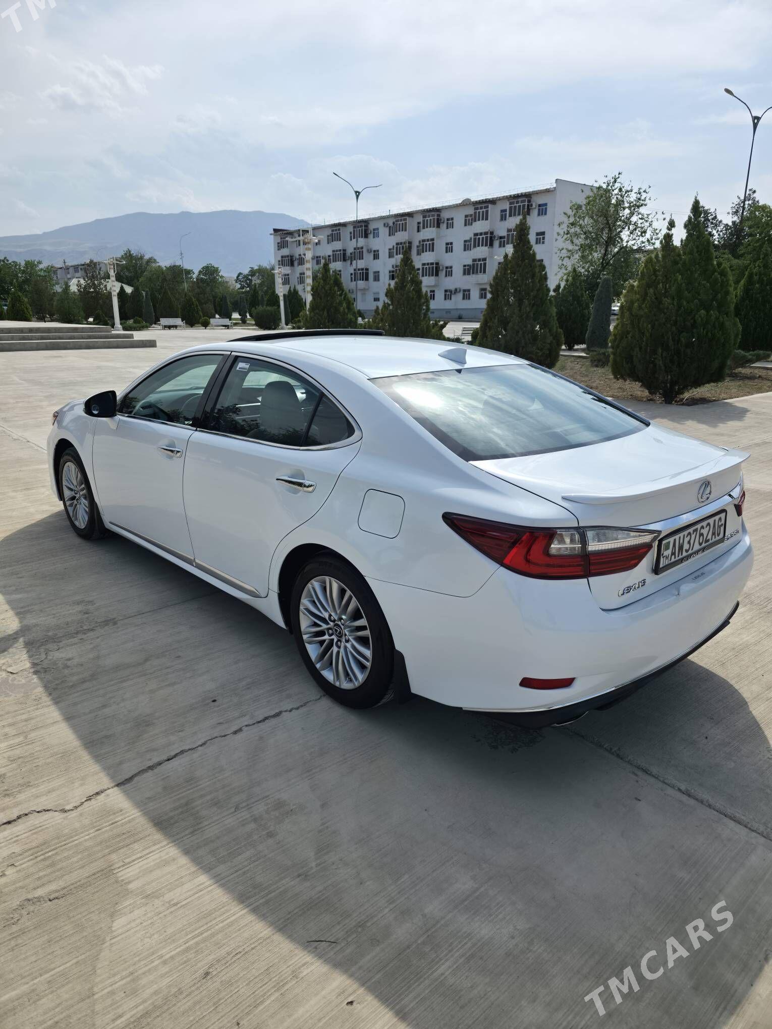 Lexus ES 350 2016 - 390 000 TMT - Бузмеин ГРЭС - img 3