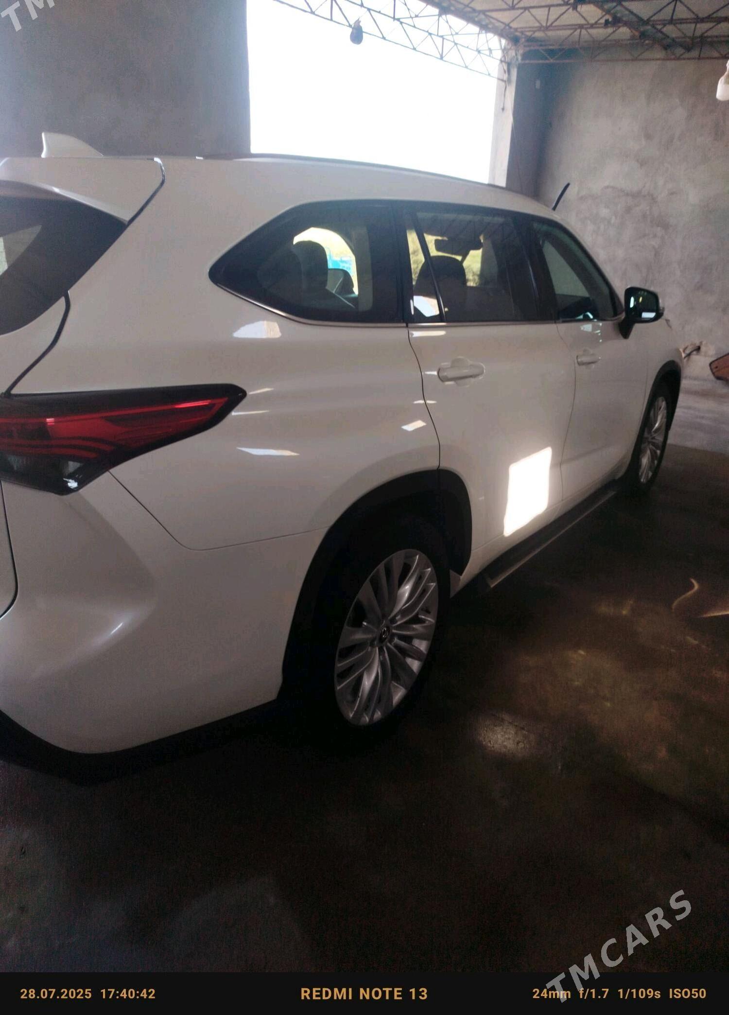 Toyota Highlander 2021 - 530 000 TMT - Теджен - img 4