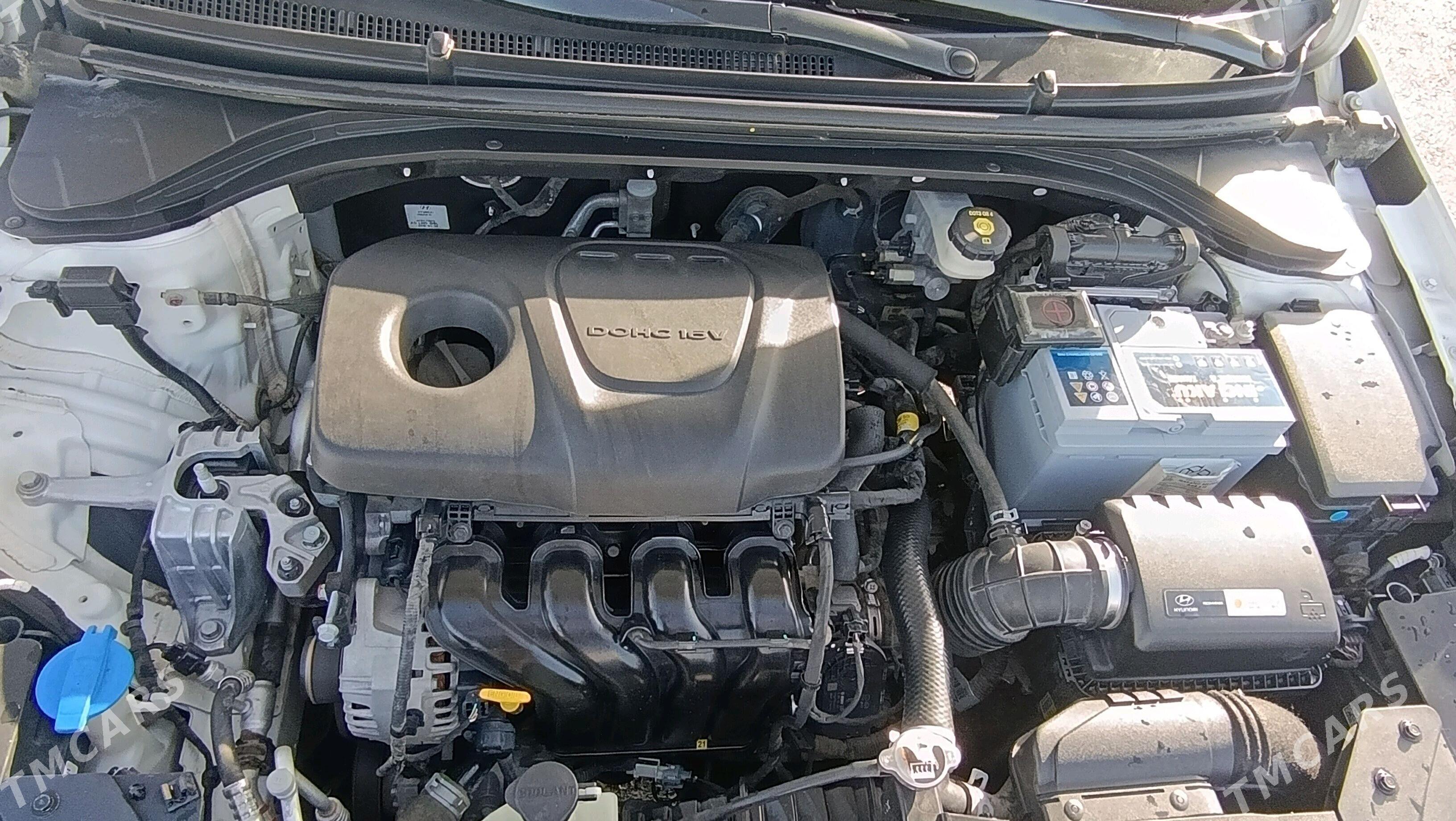 Hyundai Elantra 2019 - 240 000 TMT - Aşgabat - img 8