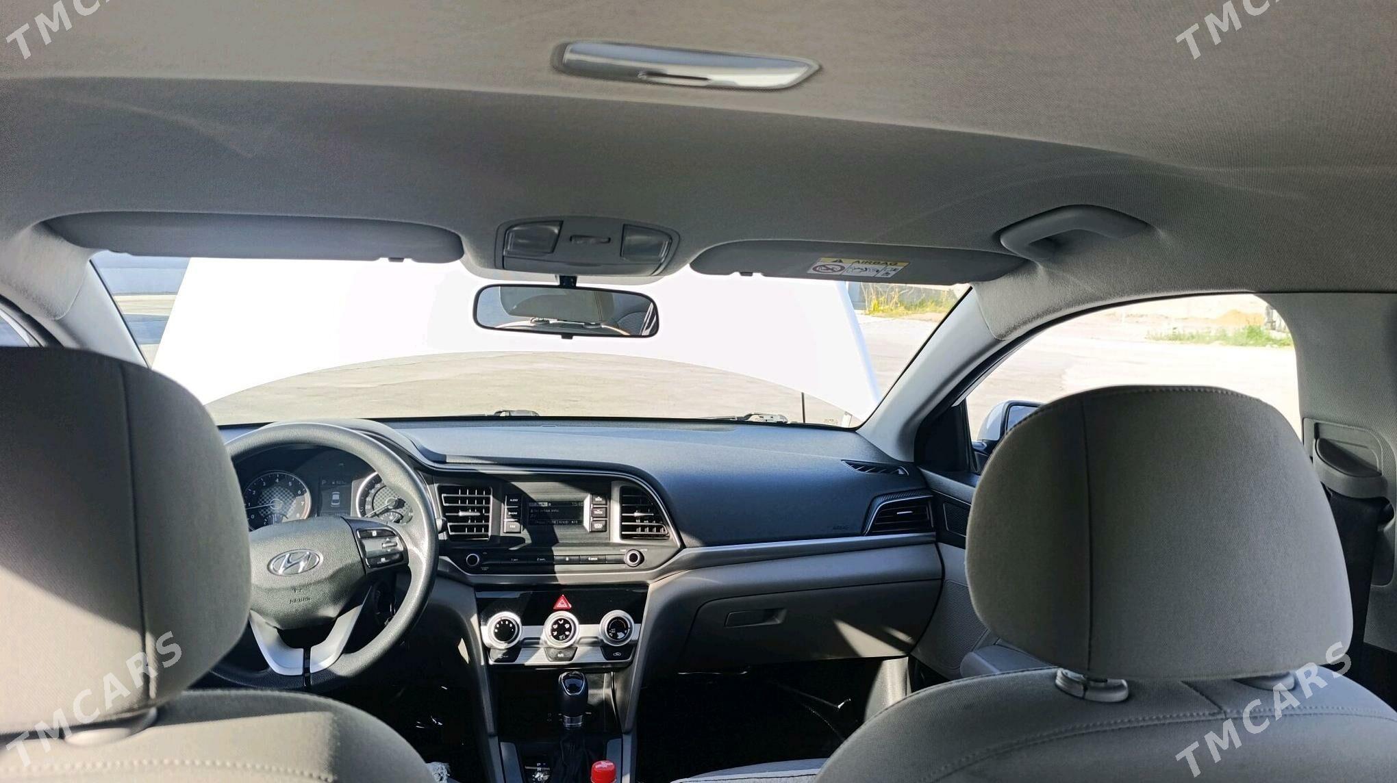 Hyundai Elantra 2019 - 240 000 TMT - Aşgabat - img 6