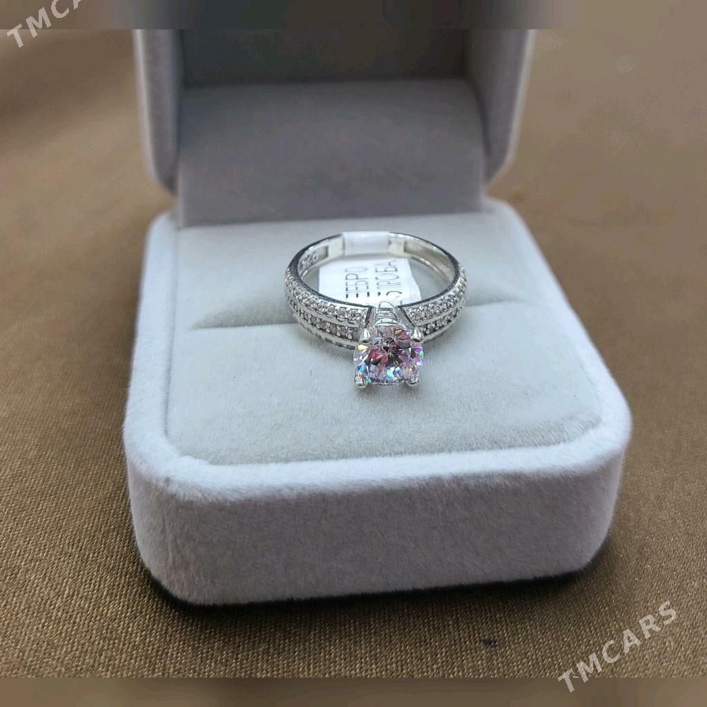 Hakyky kümüş tektaş ÿüzük - Parahat 1 - img 3