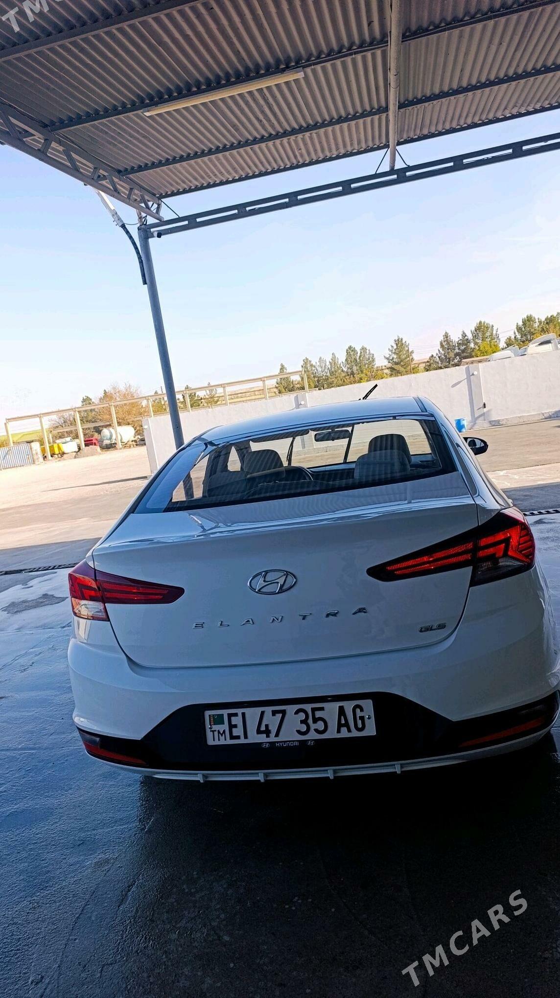 Hyundai Elantra 2019 - 240 000 TMT - Aşgabat - img 5