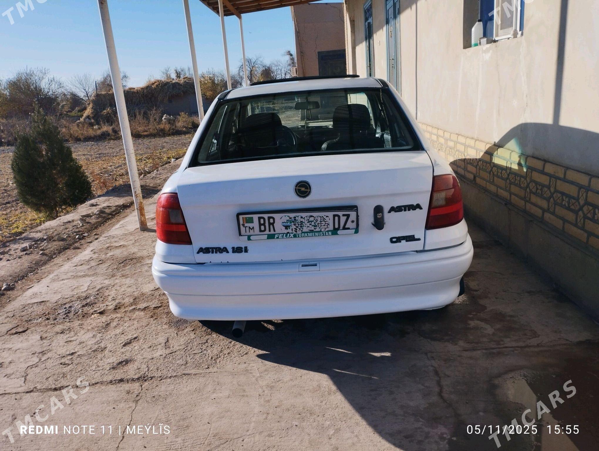 Opel Astra 1993 - 35 000 TMT - Gubadag - img 3