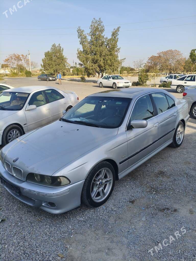 BMW E39 2003 - 125 000 TMT - Türkmenbaşy - img 1