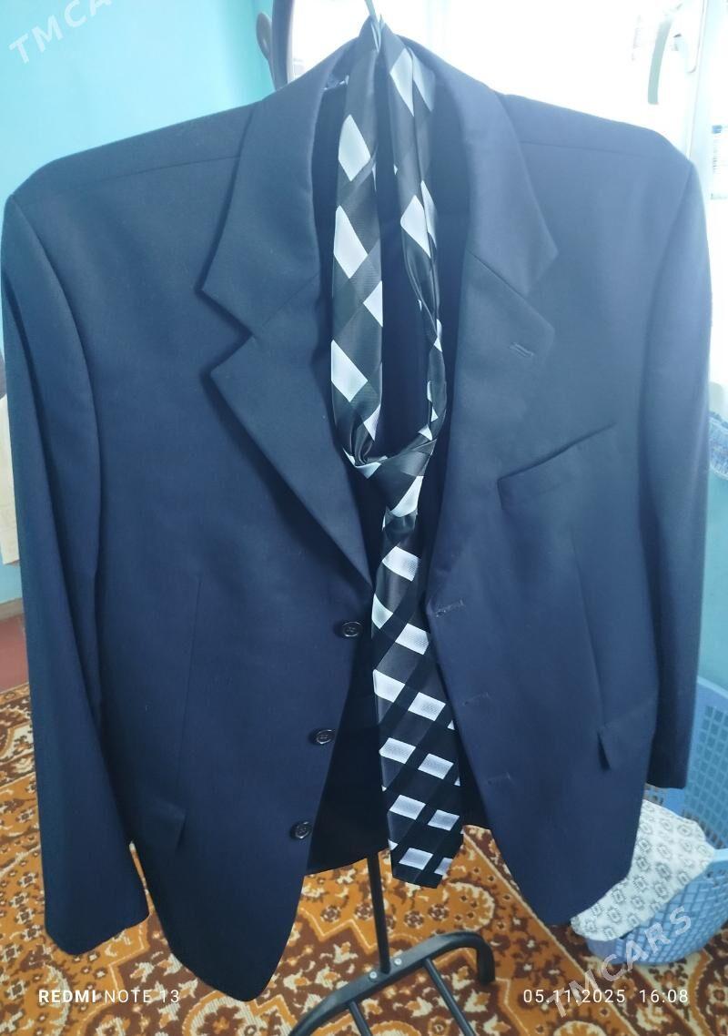 Kastyum bryuk - Türkmenbaşy - img 1