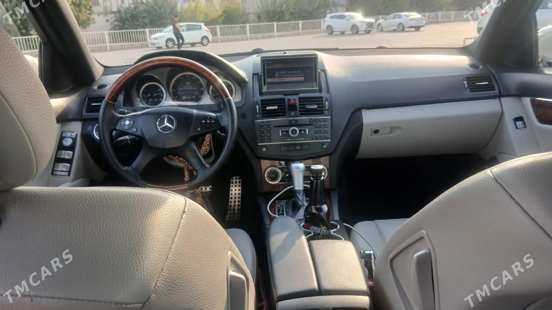 Mercedes-Benz C350 2010 - 220 000 TMT - Aşgabat - img 5