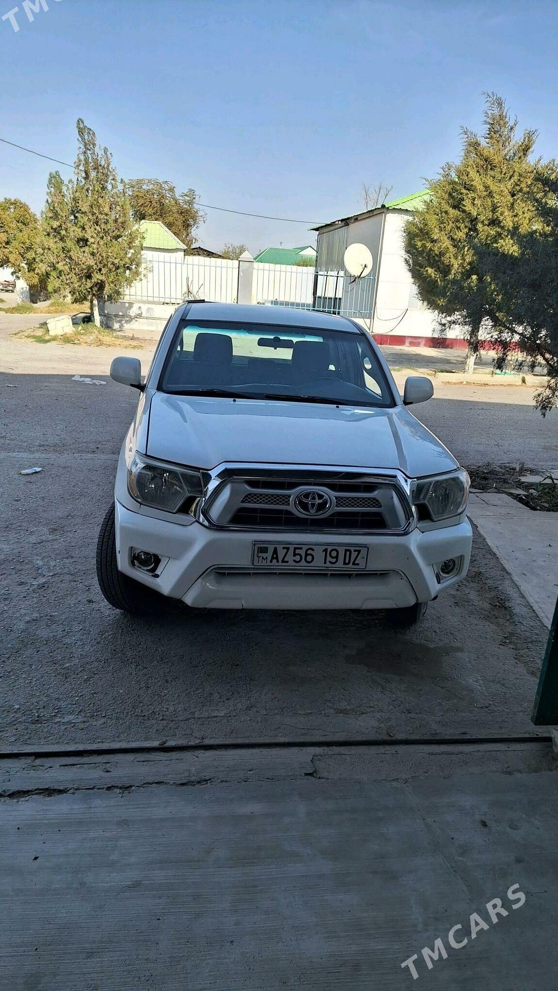 Toyota Tacoma 2013 - 190 000 TMT - Гурбансолтан Едже - img 2