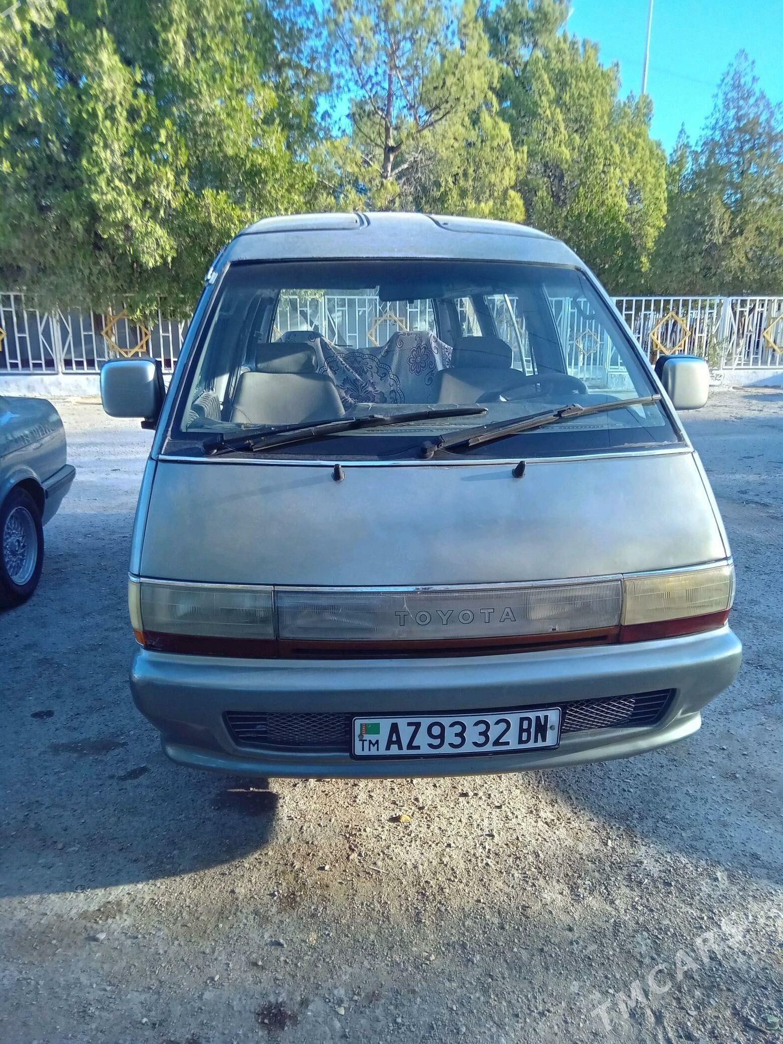 Toyota Town Ace 1989 - 30 000 TMT - Balkanabat - img 4