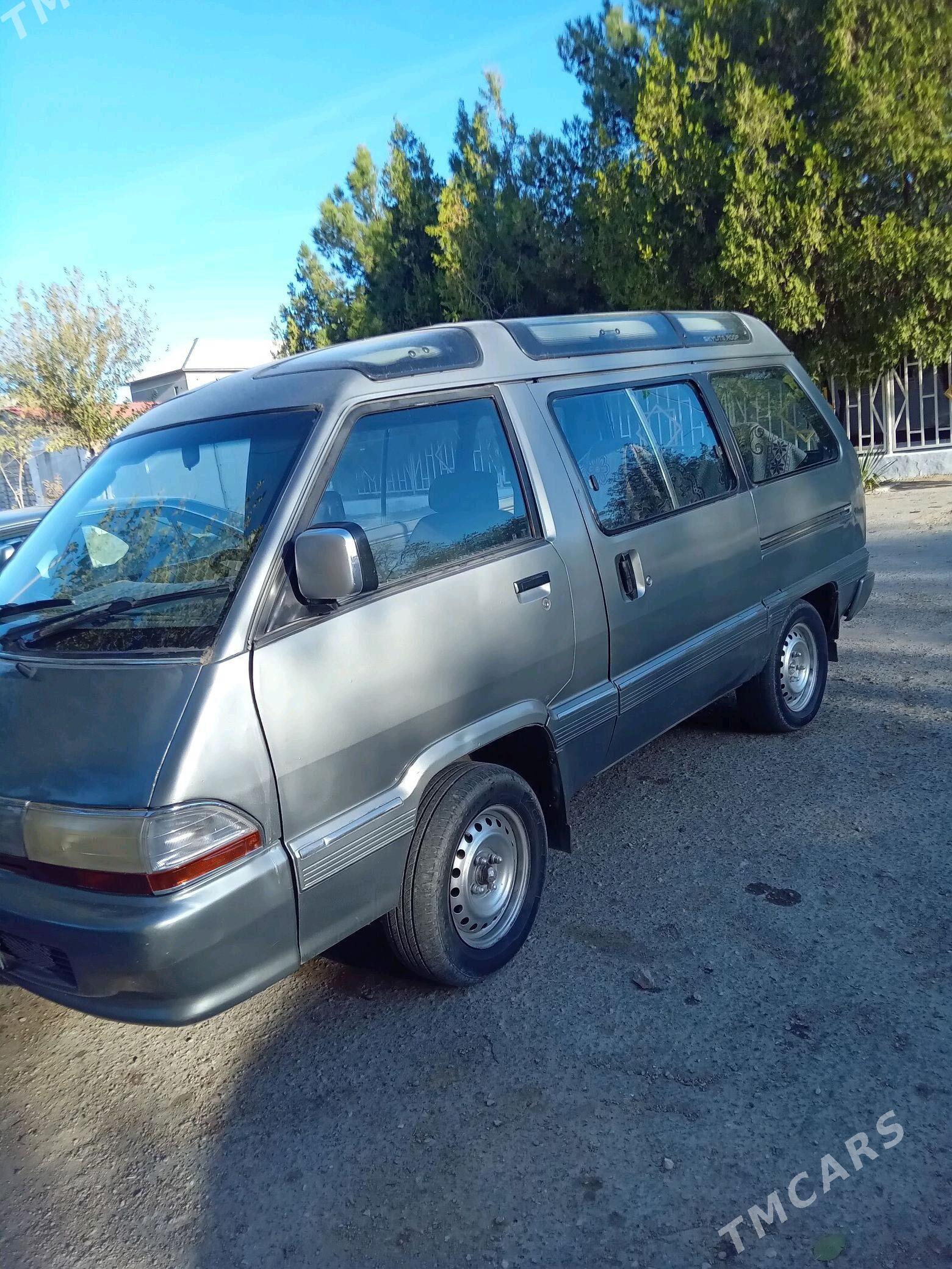 Toyota Town Ace 1989 - 30 000 TMT - Balkanabat - img 5