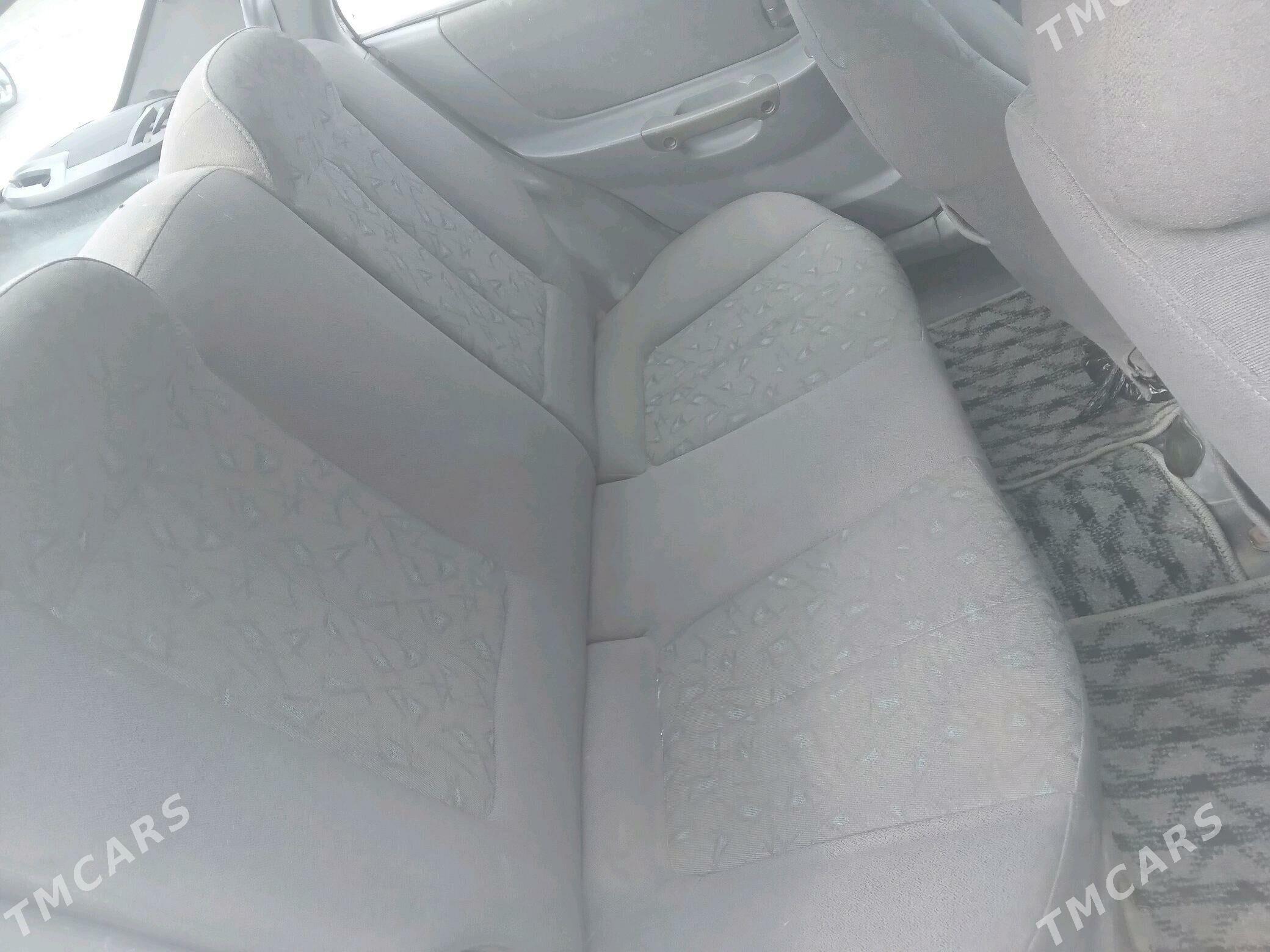 Hyundai Accent 2001 - 47 000 TMT - Büzmeýin - img 4