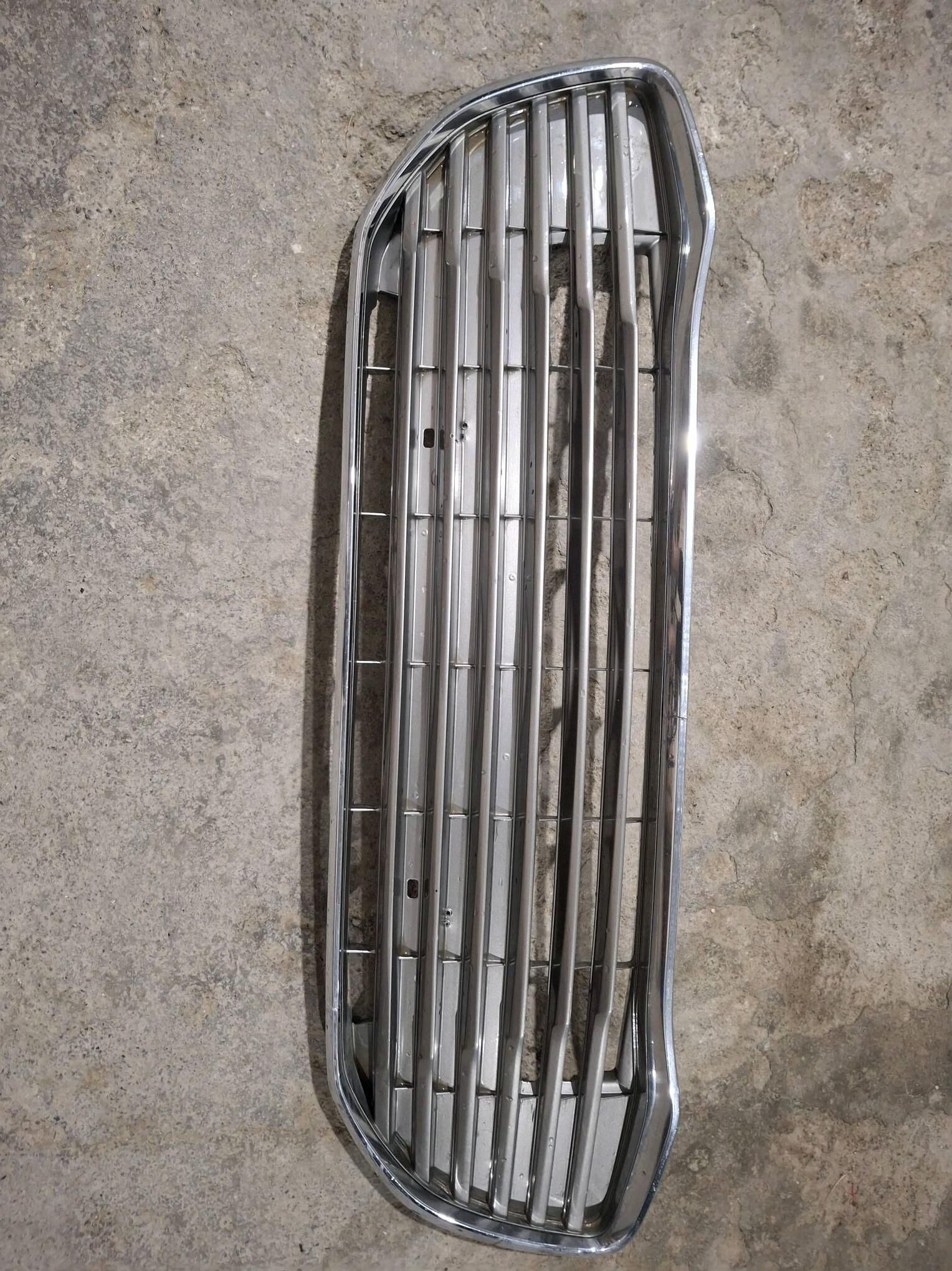 Tayota Avalon bamper setka2017 3 500 TMT - Ялкым - img 1