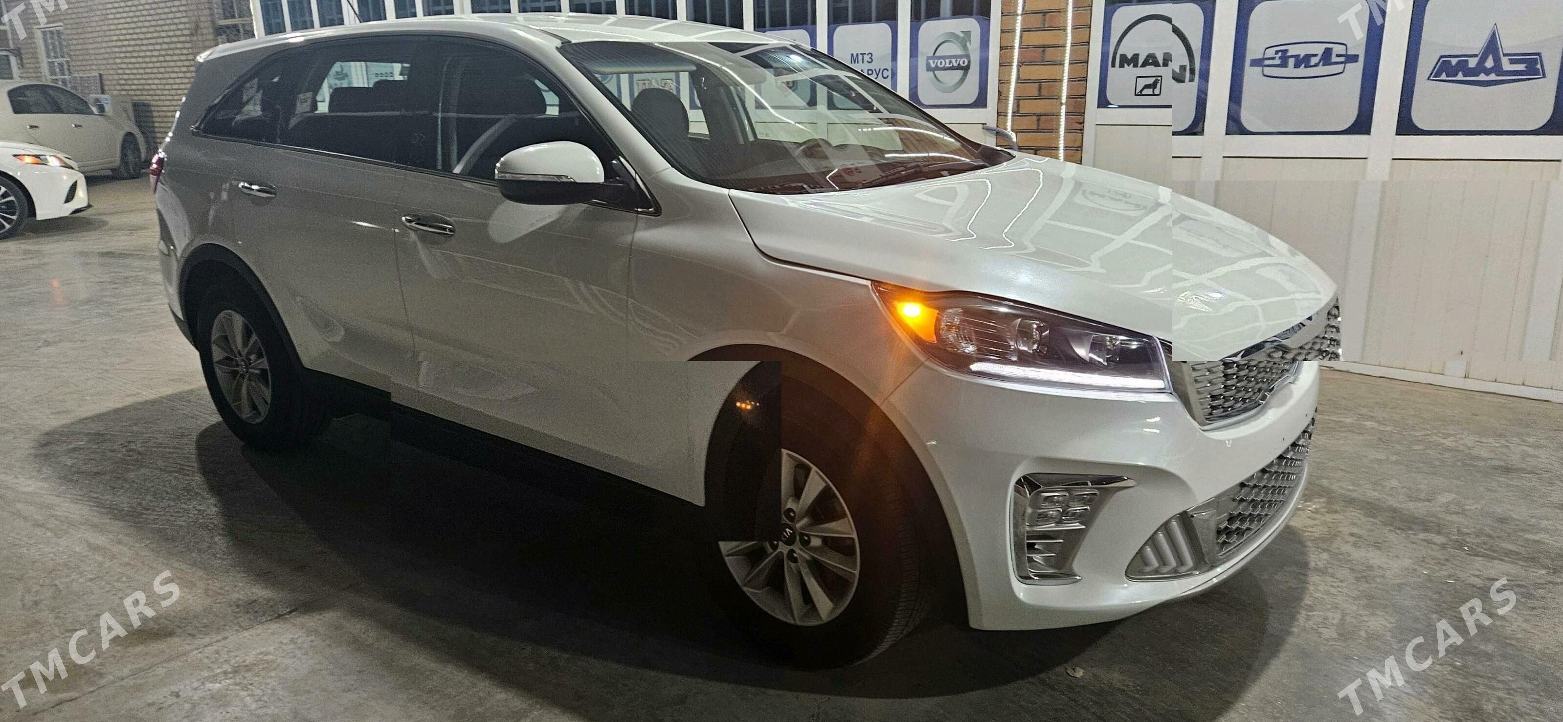 Kia Sorento 2020 - 300 000 TMT - Дашогуз - img 4