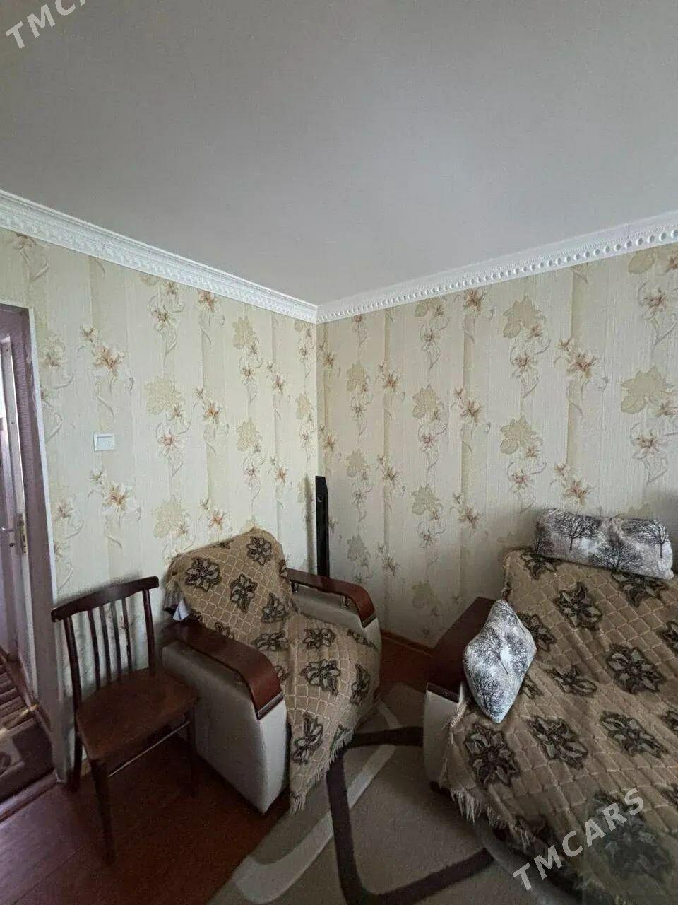 4мкр 2комнатная - 4 мкр - img 3