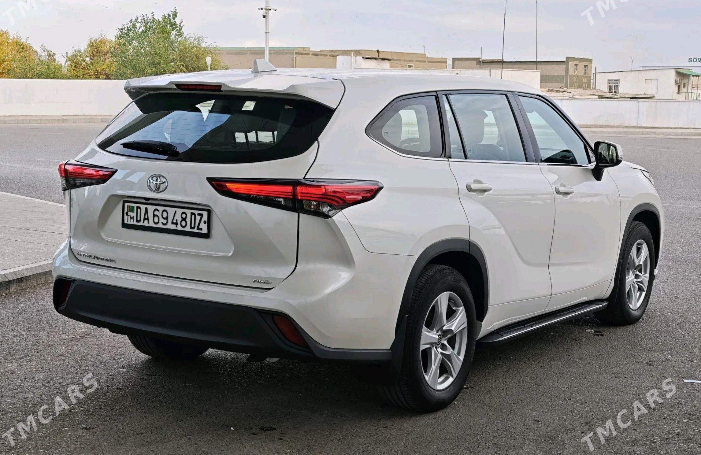 Toyota Highlander 2021 - 535 000 TMT - етр. Туркменбаши - img 1