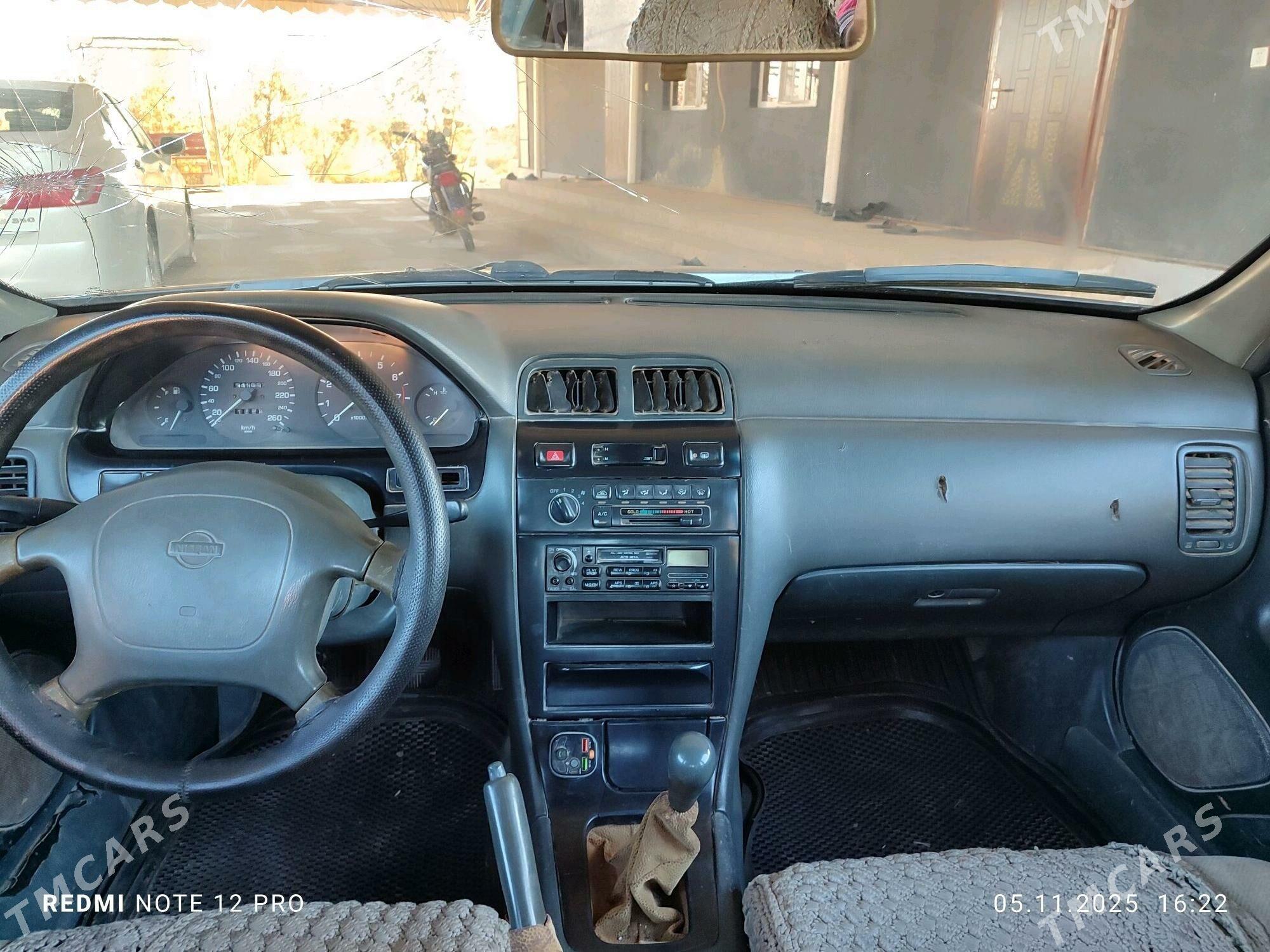 Nissan Maxima 1997 - 60 000 TMT - Ýolöten - img 7