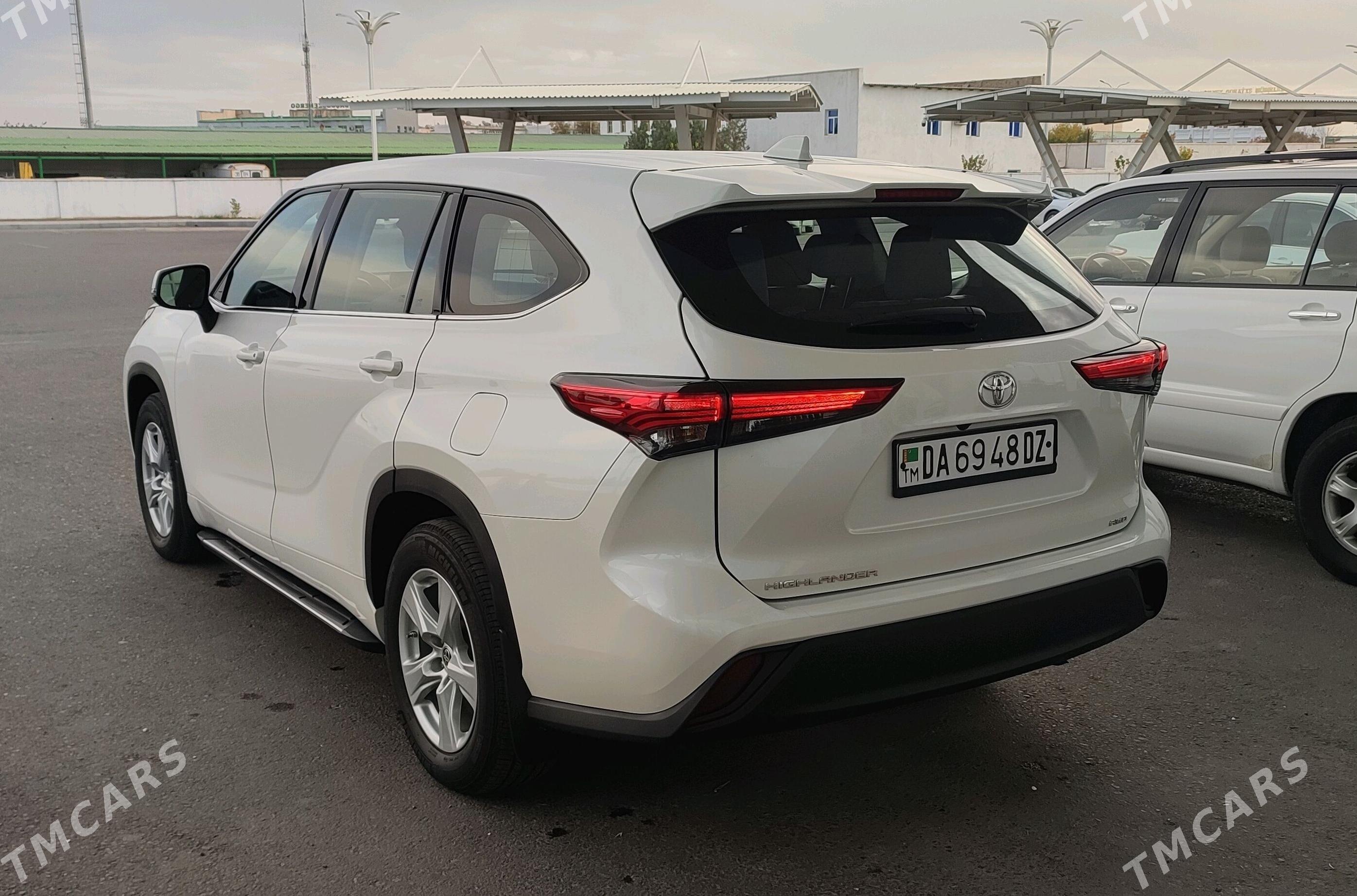Toyota Highlander 2021 - 535 000 TMT - Türkmenbaşy etr. - img 5