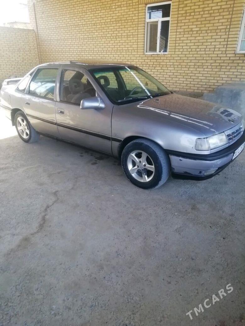 Opel Vectra 1991 - 16 000 TMT - Мары - img 1