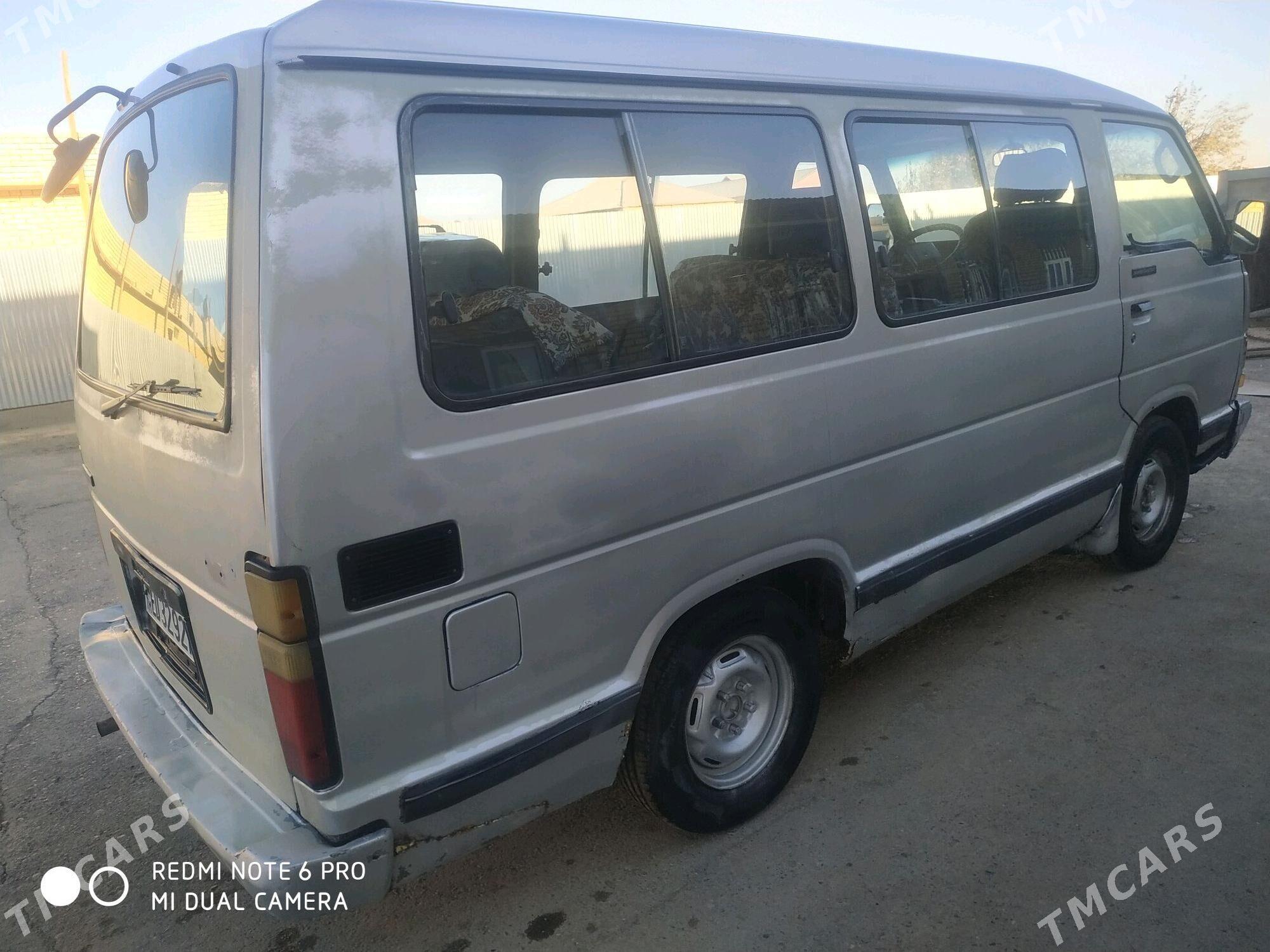 Toyota Hiace 1989 - 35 000 TMT - Mary - img 4