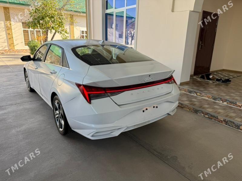 Hyundai Elantra 2022 - 215 000 TMT - Aşgabat - img 6