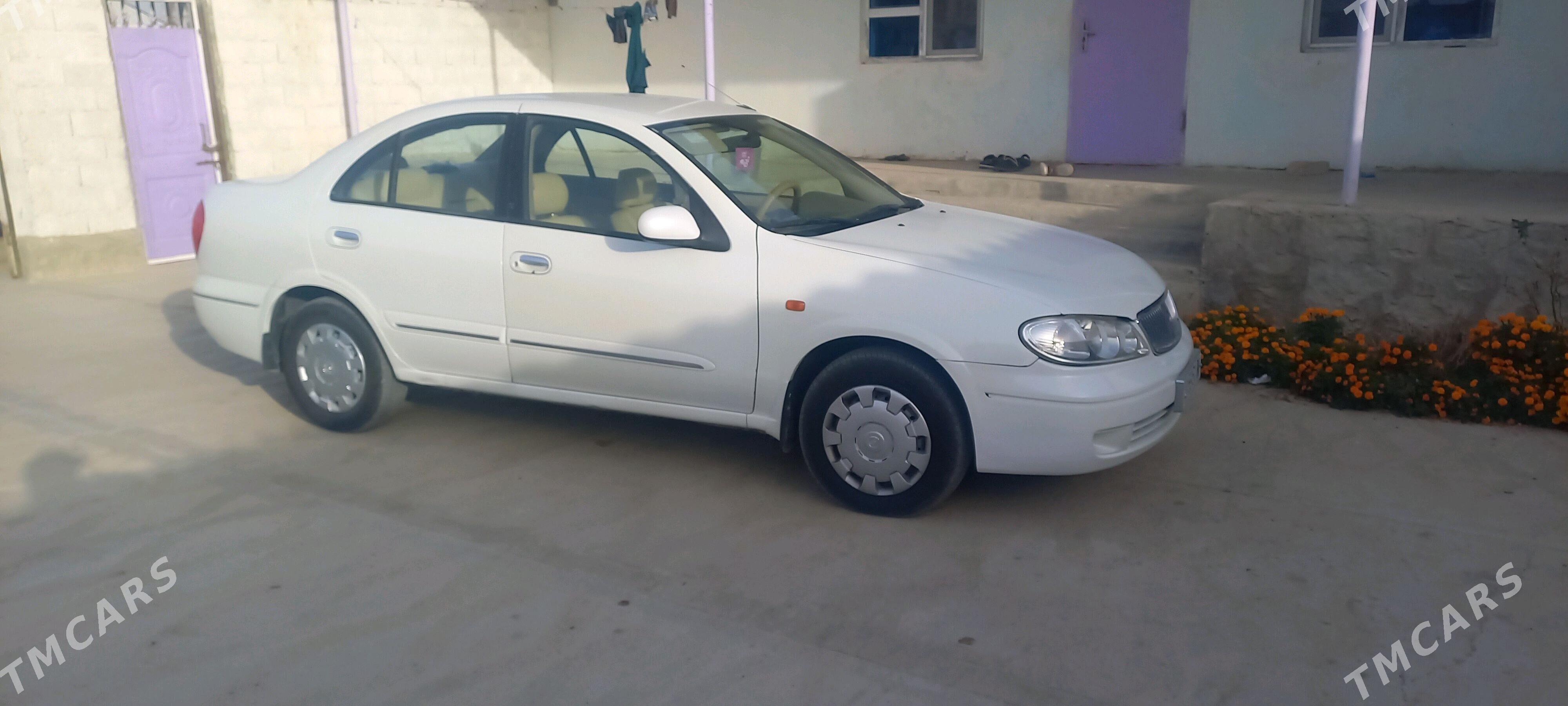 Nissan Sunny 2004 - 100 000 TMT - Bereket - img 3