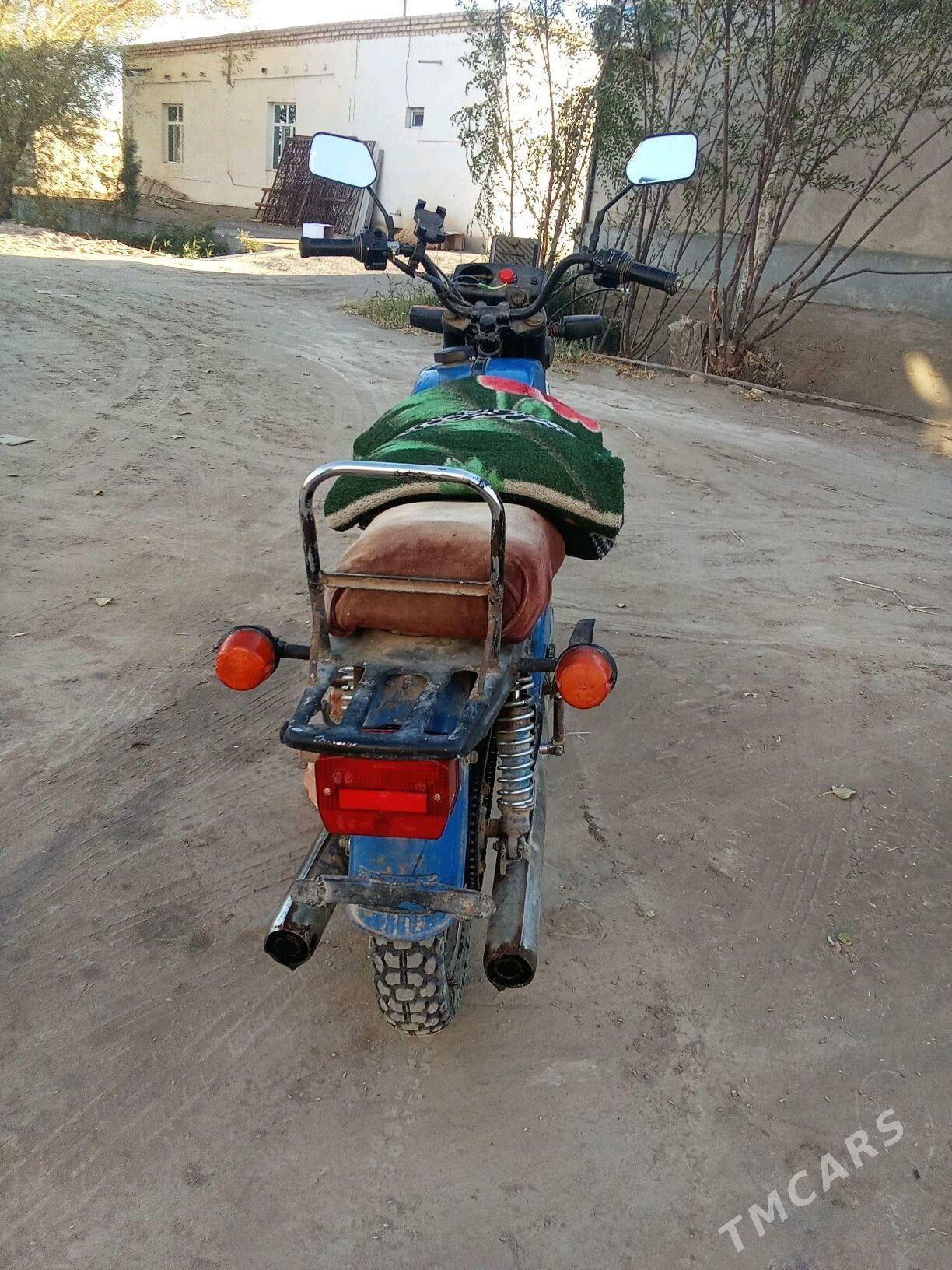 Iž Ýupiter 3 1994 - 3 500 TMT - Гороглы (Тагта) - img 1