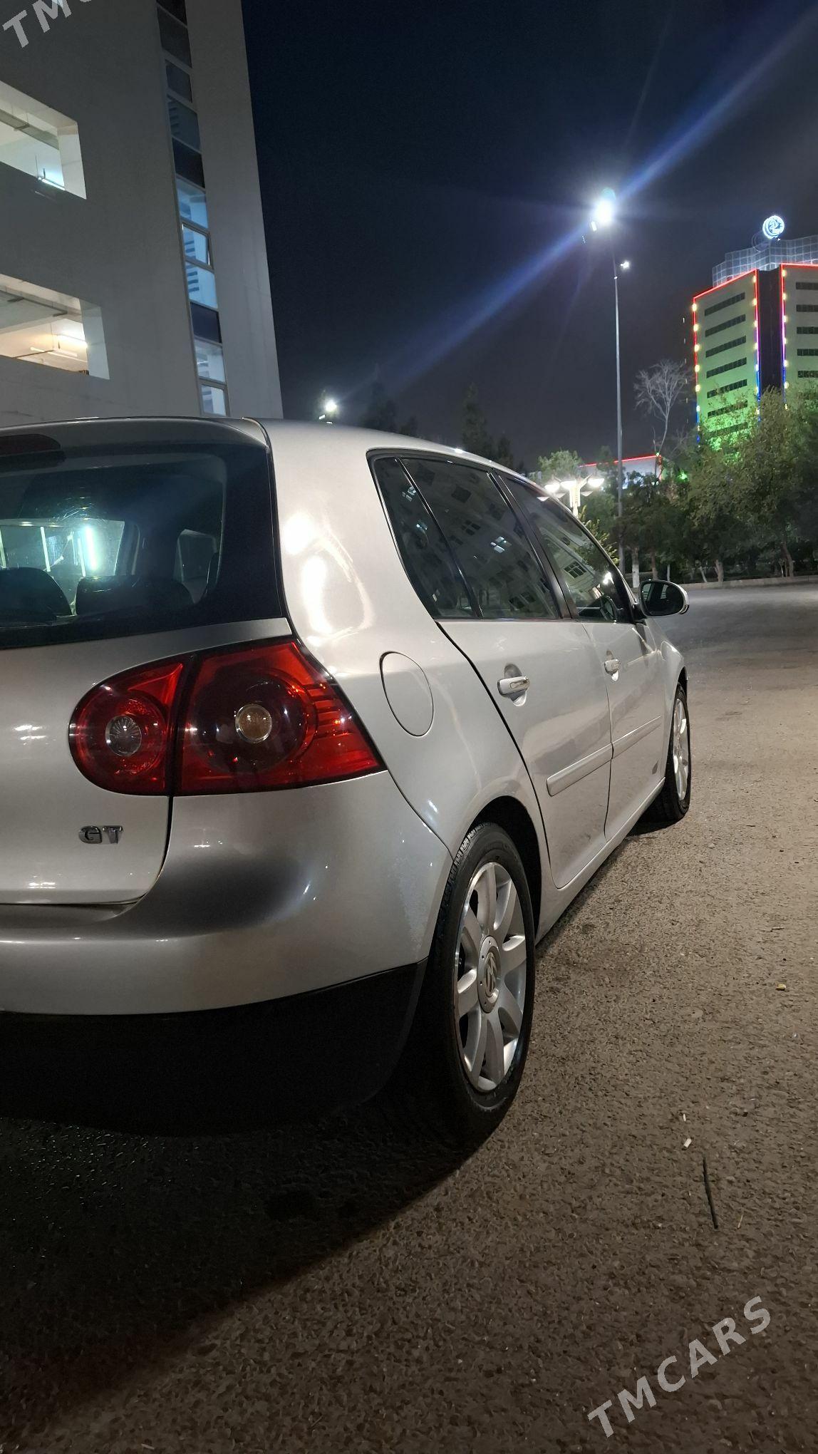 Volkswagen Golf 2004 - 97 000 TMT - Aşgabat - img 4