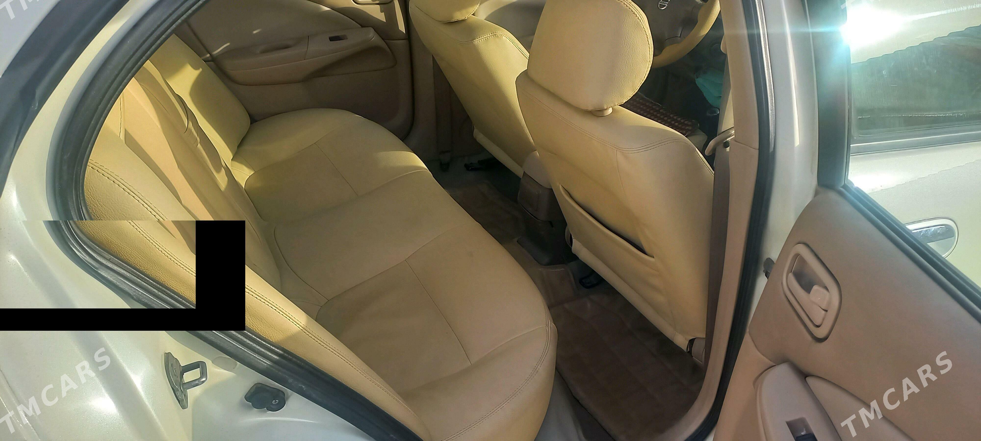 Nissan Sunny 2004 - 100 000 TMT - Bereket - img 4