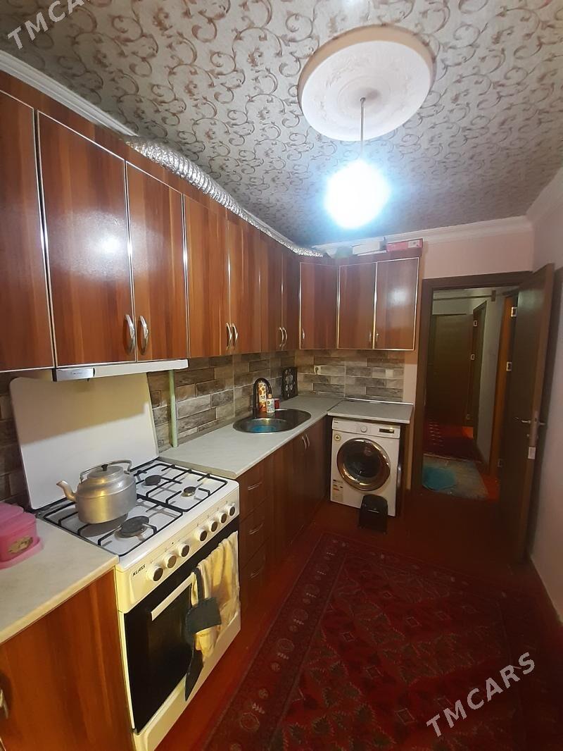 10 мкр, 2ком, 4/4 этаж - 10 mkr - img 2