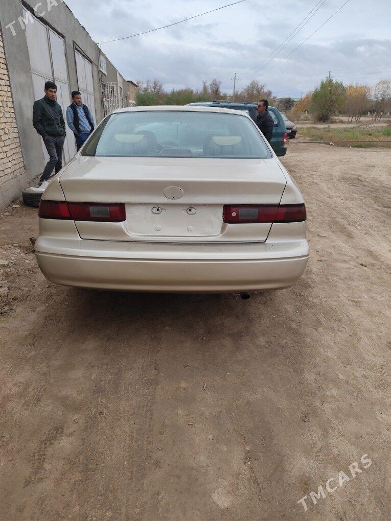 Toyota Camry 1999 - 145 000 TMT - етр. Туркменбаши - img 3