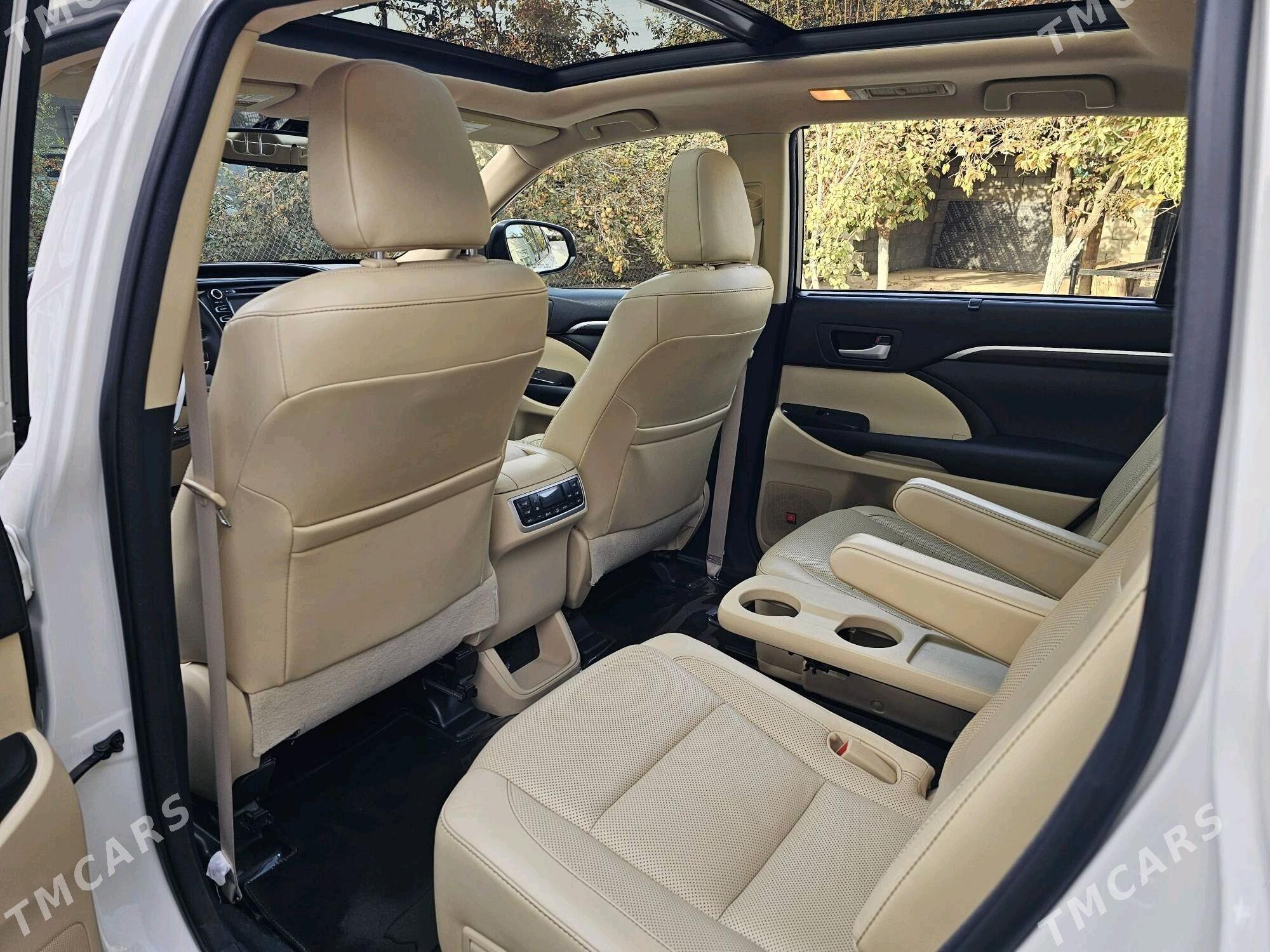 Toyota Highlander 2016 - 440 000 TMT - Ашхабад - img 8