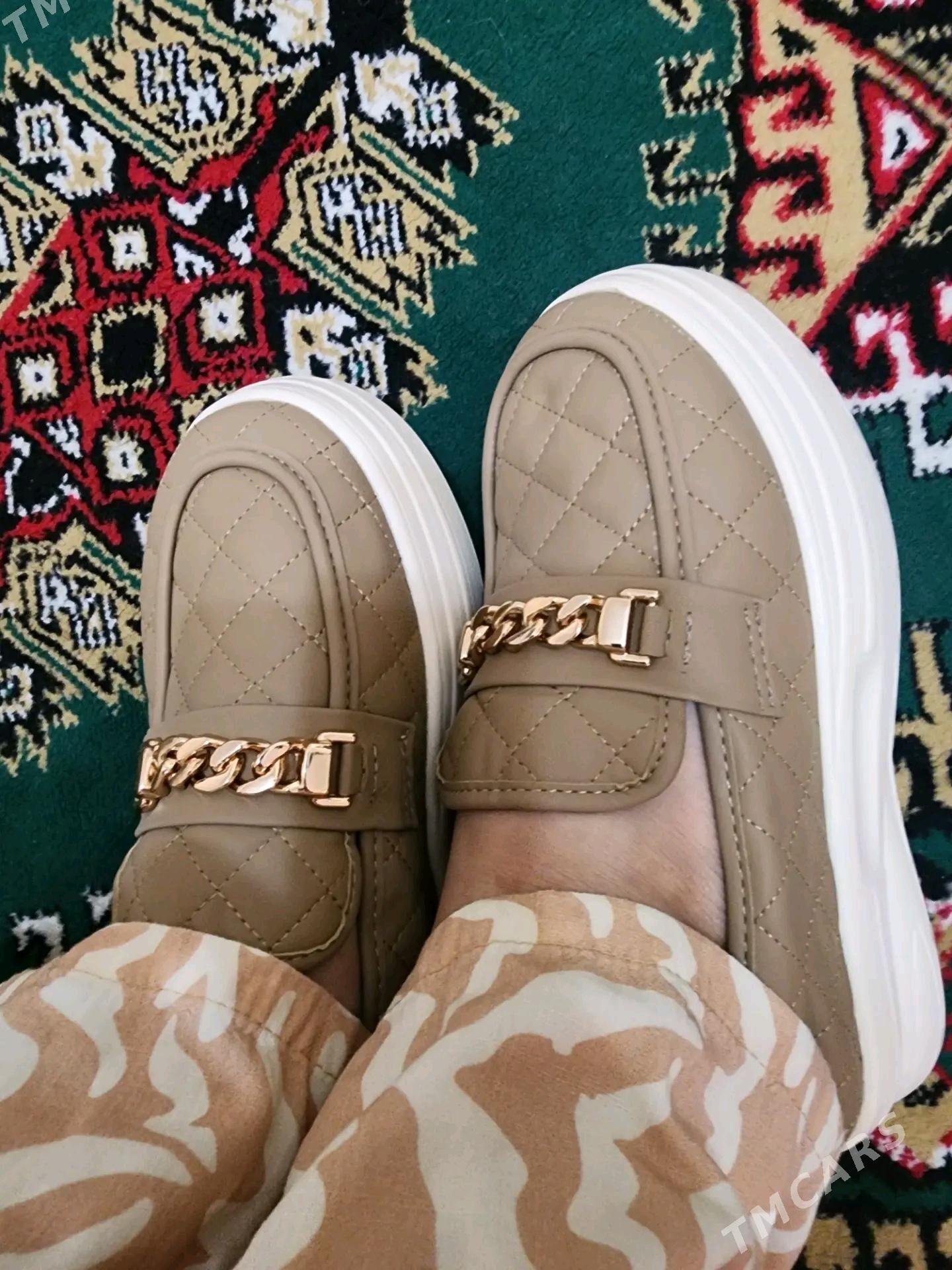 Loufer - Кёнеургенч - img 1