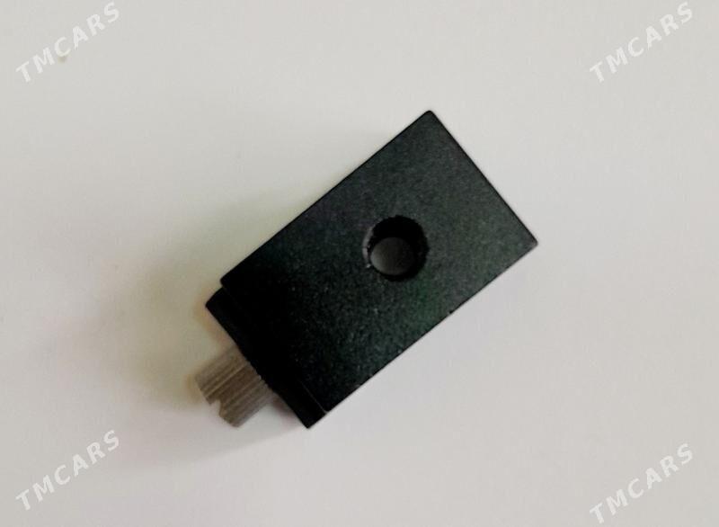 neewer - Moskowskiý köç. (10 ýyl abadançylyk şaýoly) - img 3