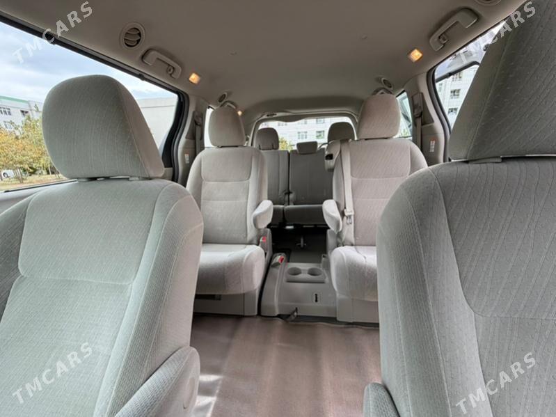 Toyota Sienna 2017 - 365 000 TMT - Ашхабад - img 9