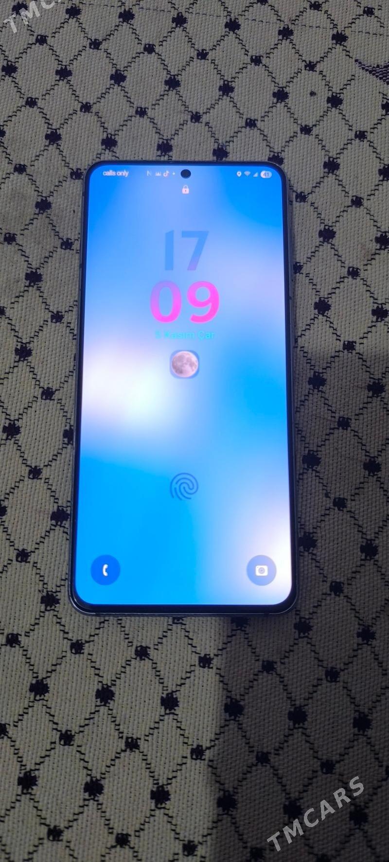 s21 8/128 - Esenguly - img 1