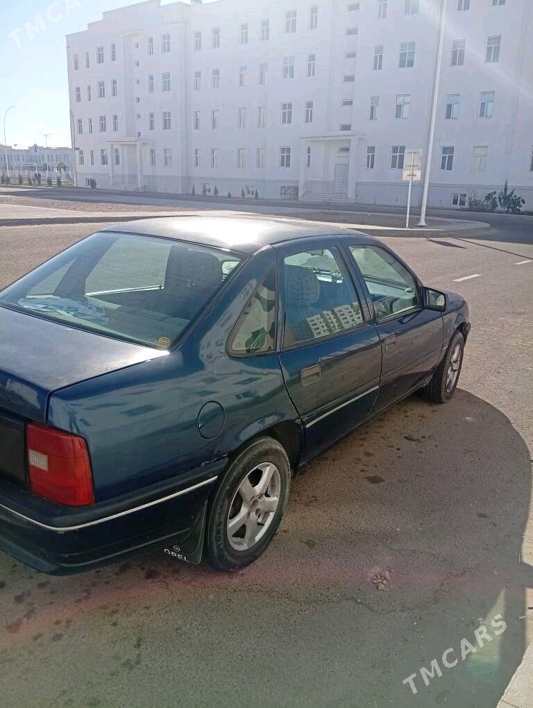 Opel Vectra 1992 - 33 000 TMT - Дашогуз - img 1