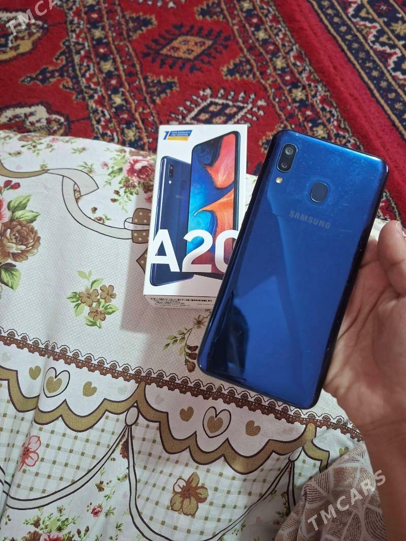 SAMSUNG A20 - 8 mkr - img 1