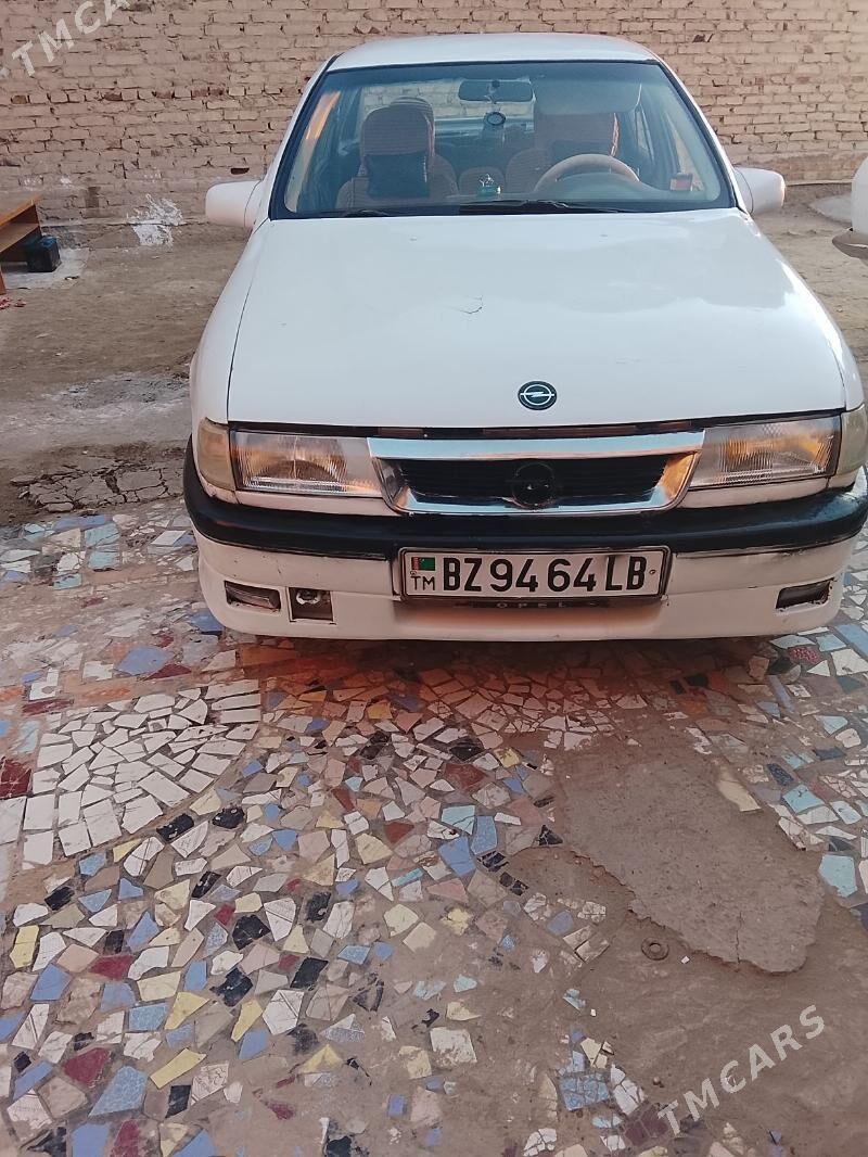 Opel Vectra 1992 - 24 000 TMT - Çärjew - img 5