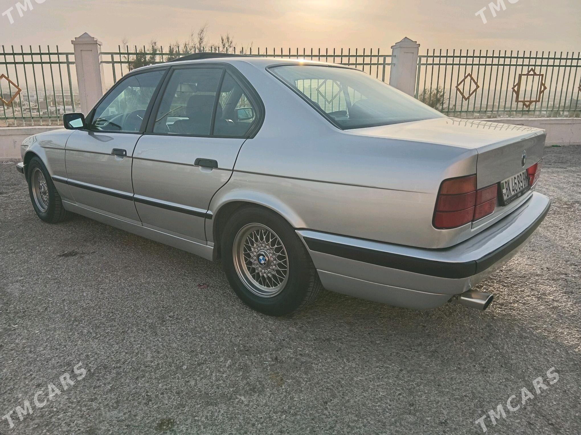 BMW 520 1993 - 75 000 TMT - Balkanabat - img 4