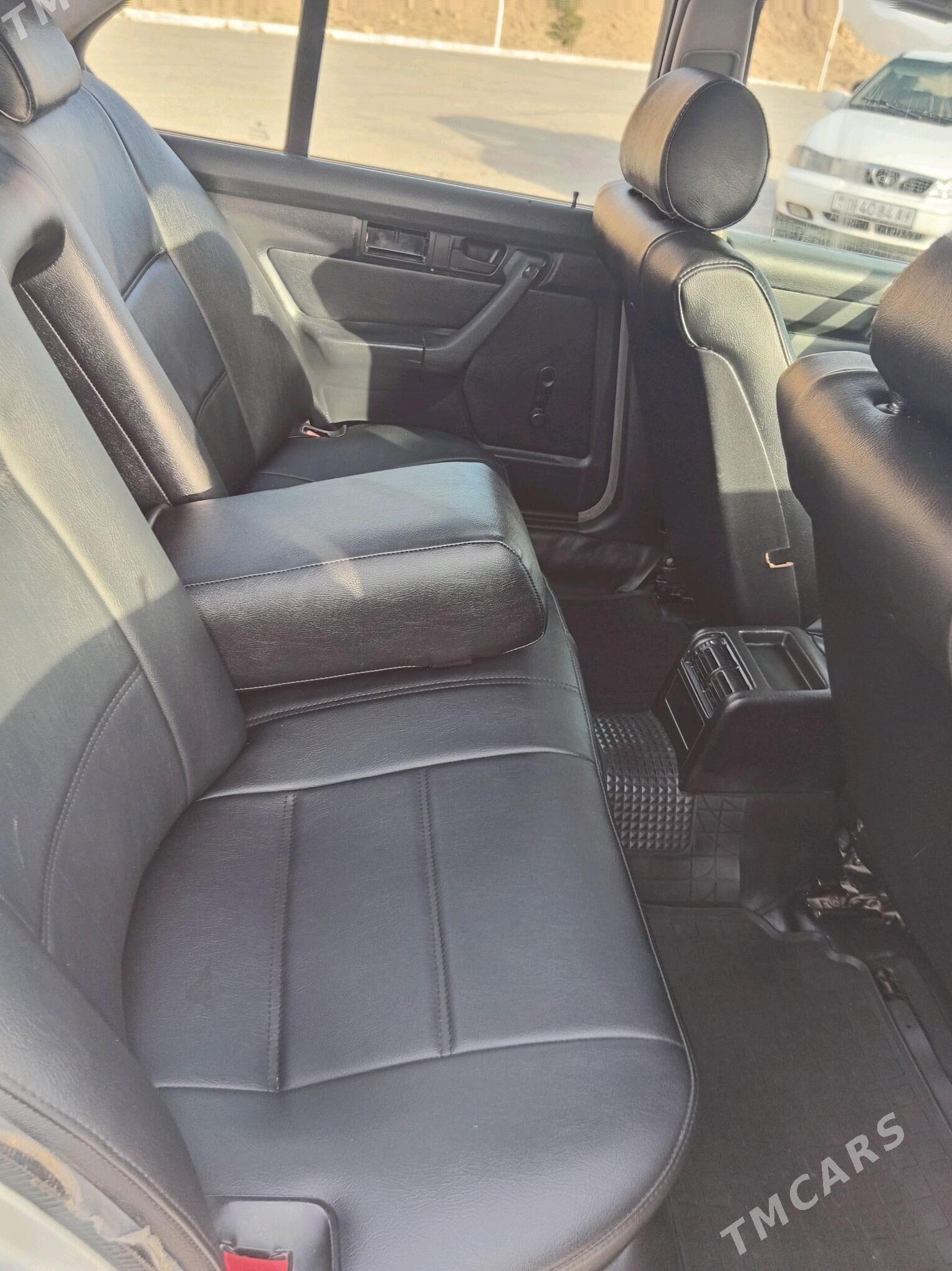 BMW 520 1993 - 75 000 TMT - Balkanabat - img 5