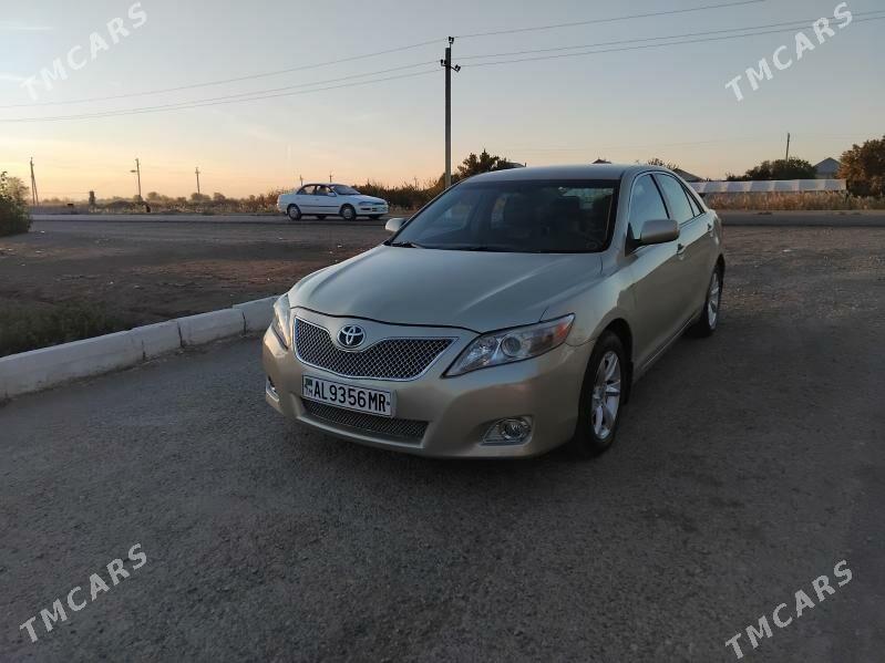 Toyota Camry 2011 - 180 000 TMT - Сакарчага - img 5