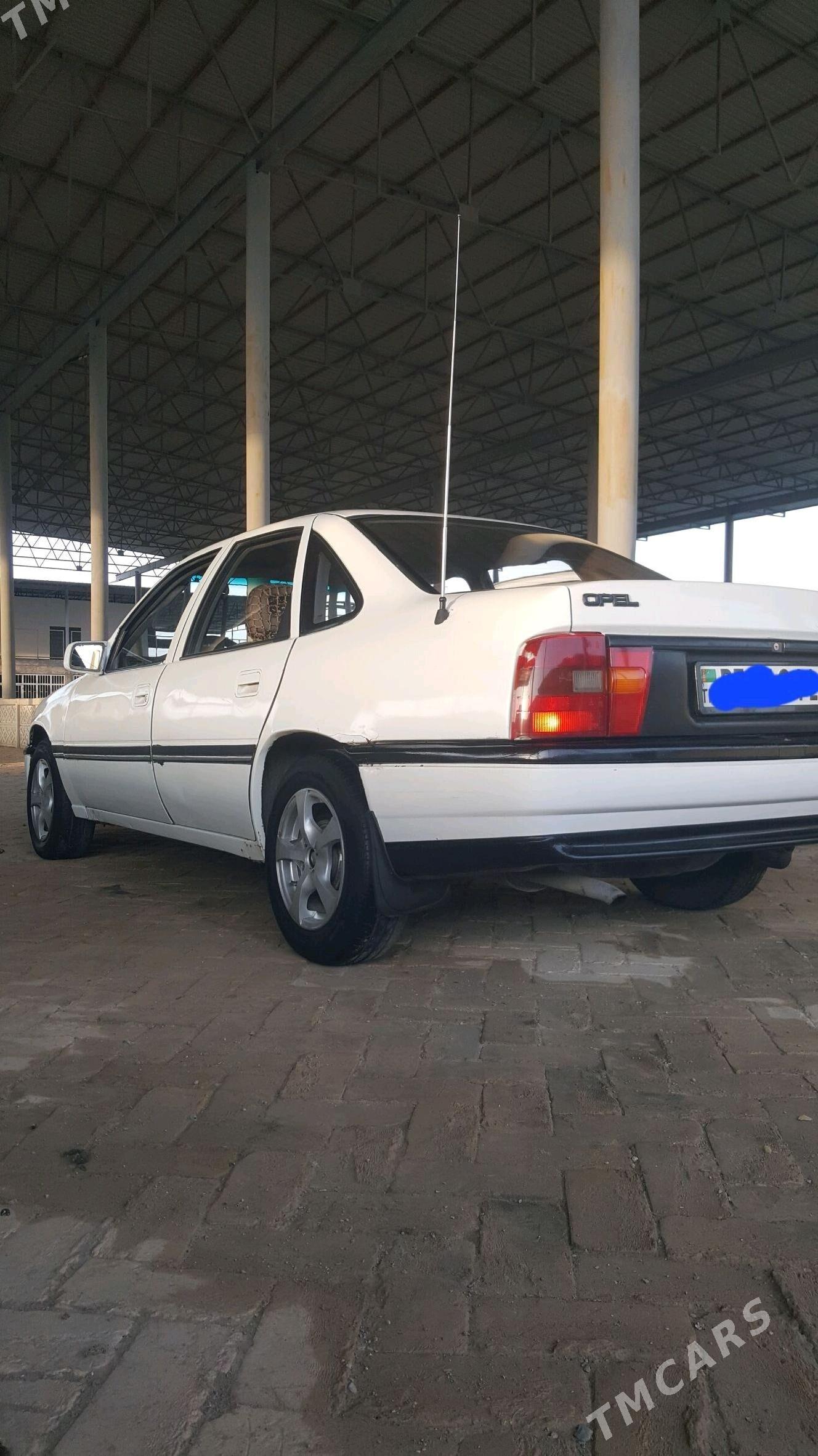 Opel Vectra 1989 - 30 000 TMT - Туркменабат - img 3