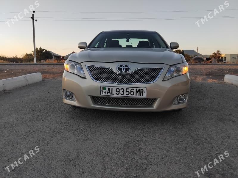 Toyota Camry 2011 - 180 000 TMT - Сакарчага - img 8