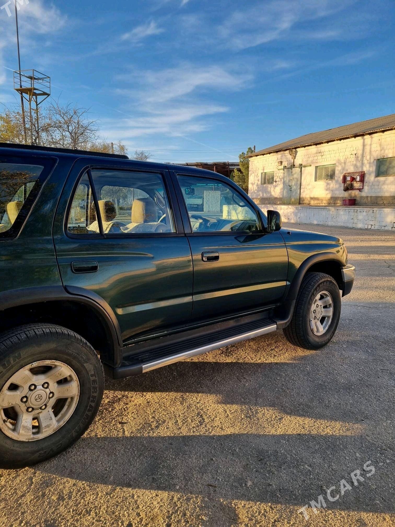 Toyota 4Runner 1999 - 150 000 TMT - Balkanabat - img 3