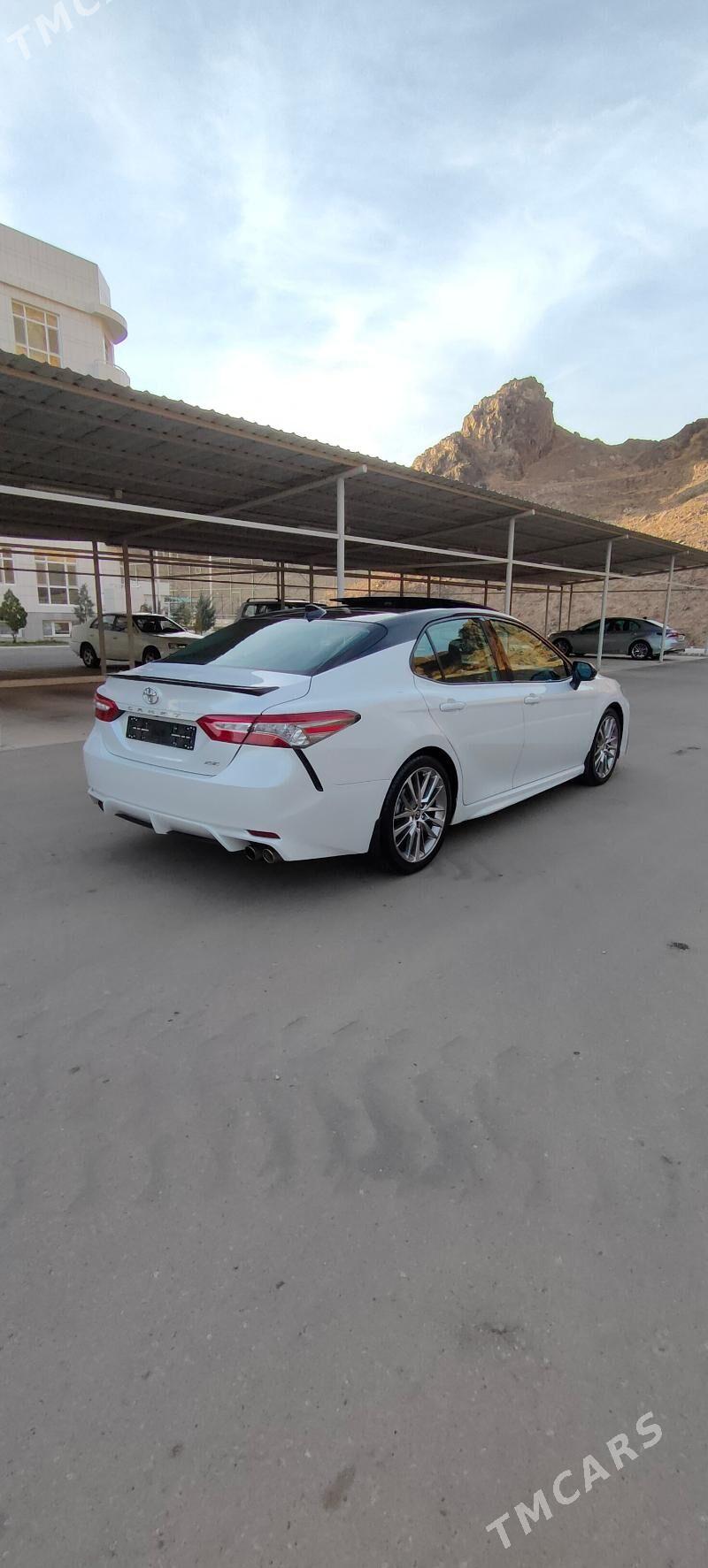 Toyota Camry 2019 - 400 000 TMT - Türkmenbaşy - img 4
