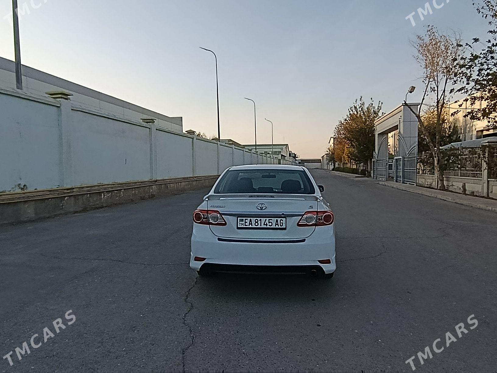 Toyota Corolla 2011 - 172 000 TMT - Büzmeýin - img 6