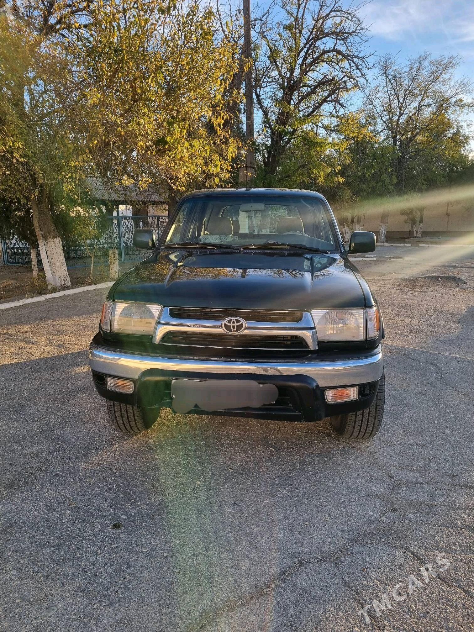 Toyota 4Runner 1999 - 150 000 TMT - Balkanabat - img 1