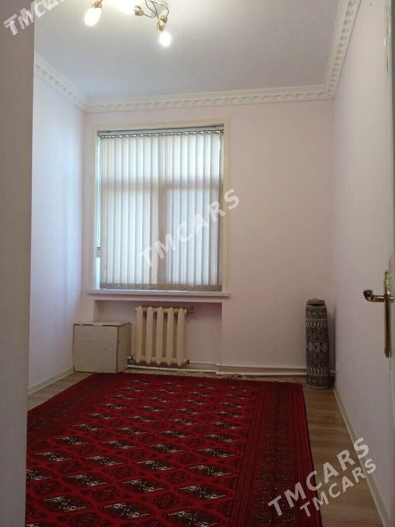 11 mkr 3/3 etaž 3 komnat - 11 мкр - img 7